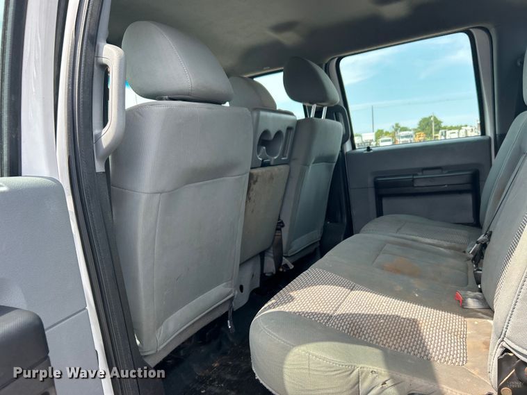 image for item EG0926 2013 Ford F550 Super Duty Crew Cab flatbed truck