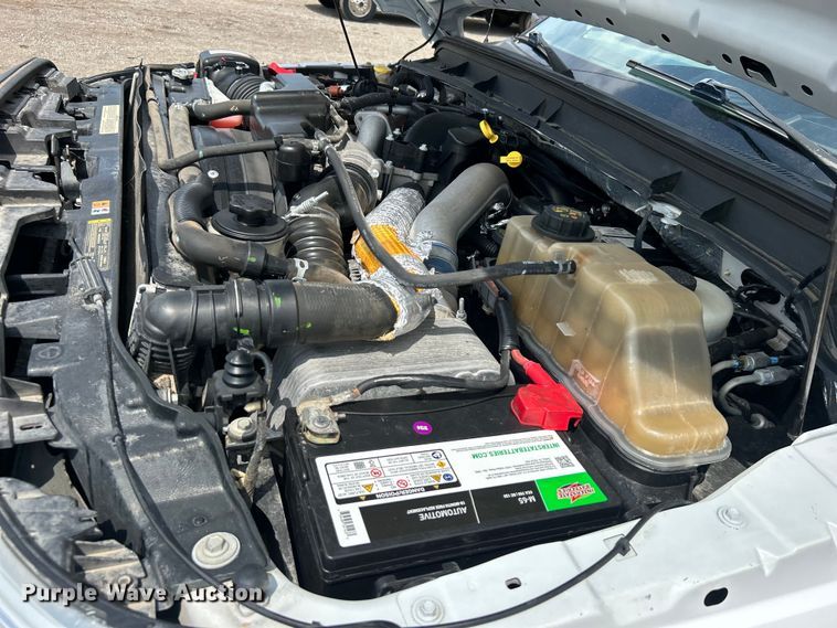 image for item EG0926 2013 Ford F550 Super Duty Crew Cab flatbed truck