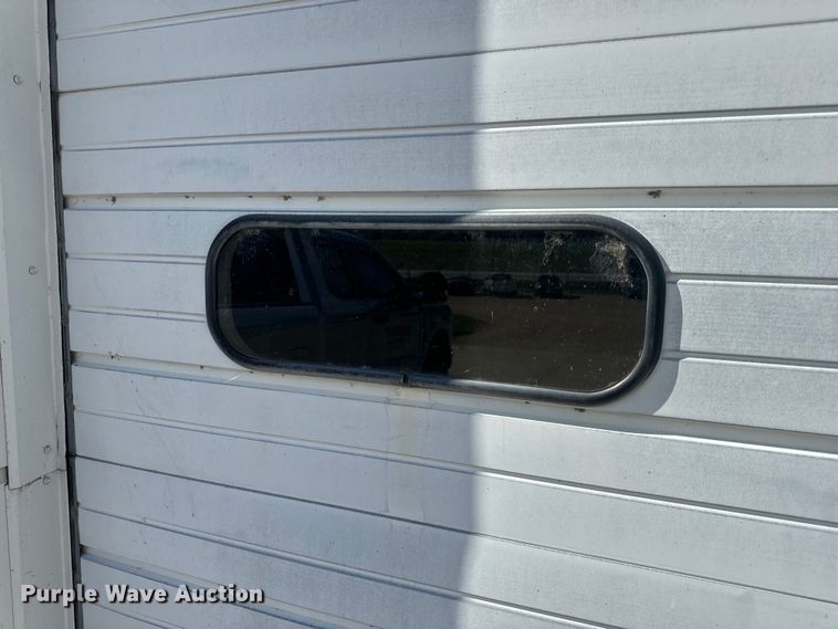 image for item EH6768 (2) insulated garage doors