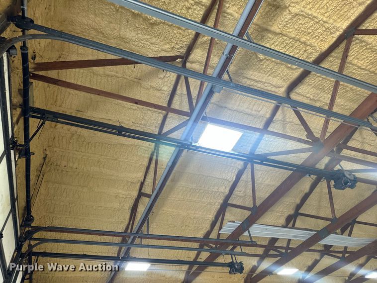 image for item EH6768 (2) insulated garage doors