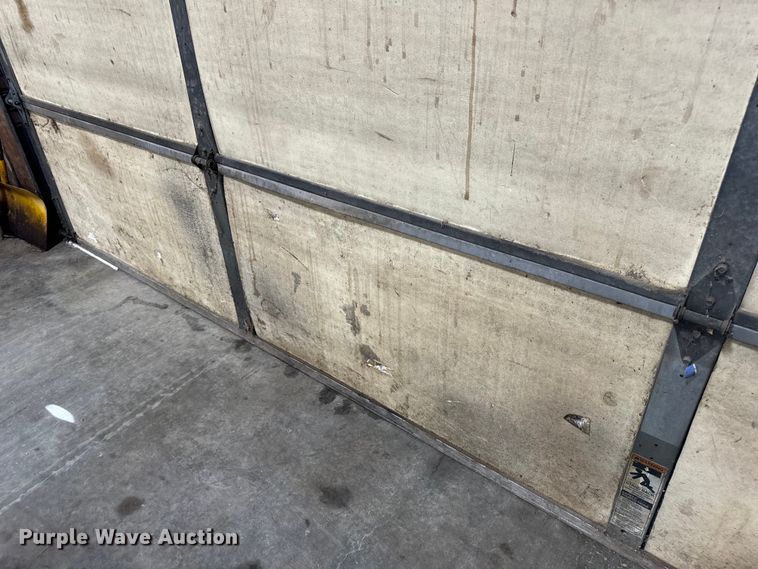 image for item EH6768 (2) insulated garage doors