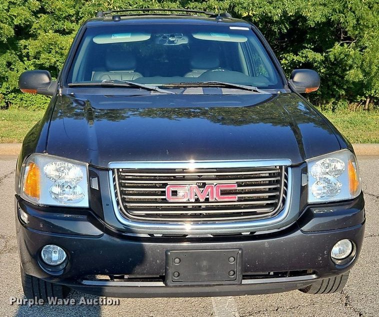 image for item EI8217 2004 GMC Envoy SUV
