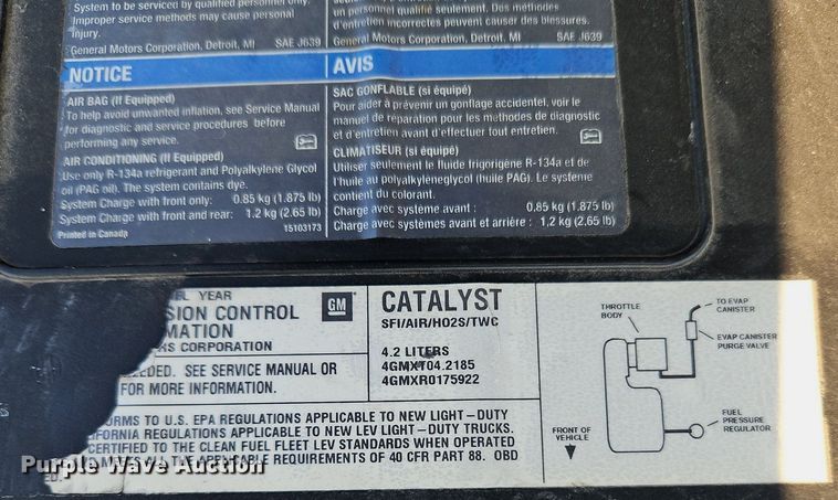 image for item EI8217 2004 GMC Envoy SUV