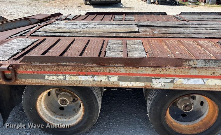 image for item EJ2863 1998 Interstate 40DLA equipment trailer