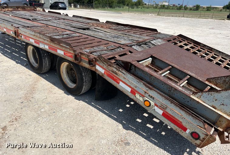image for item EJ2863 1998 Interstate 40DLA equipment trailer