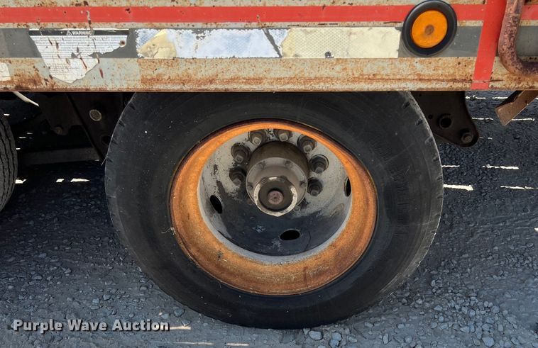 image for item EJ2863 1998 Interstate 40DLA equipment trailer