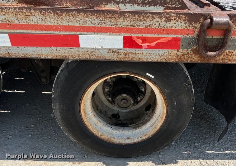 image for item EJ2863 1998 Interstate 40DLA equipment trailer