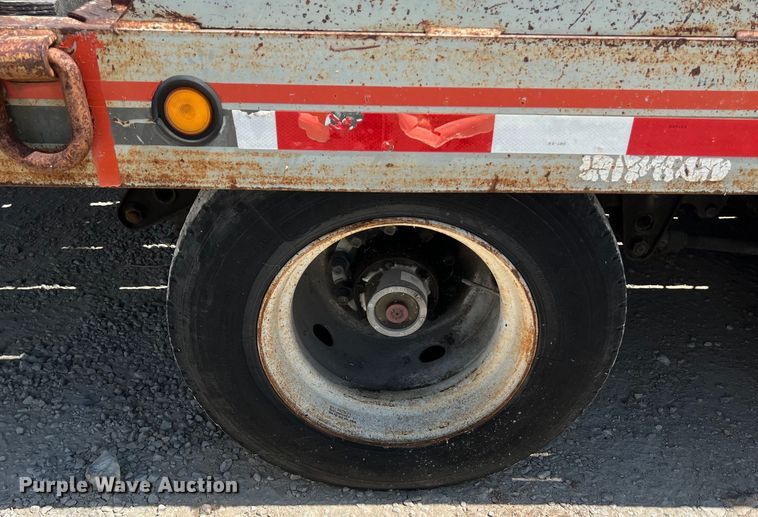 image for item EJ2863 1998 Interstate 40DLA equipment trailer