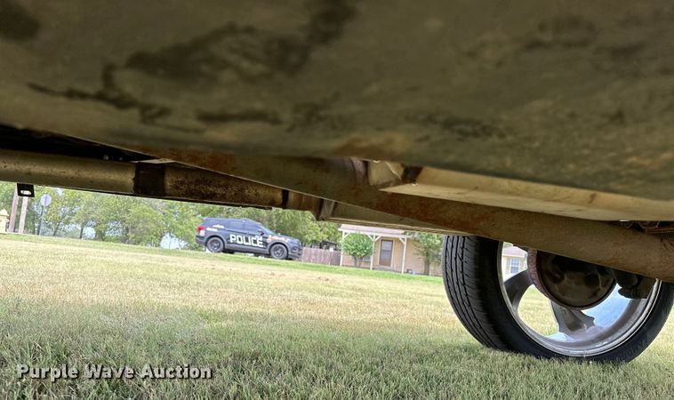 image for item EJ4476 1986 Chevrolet  C10 pickup truck