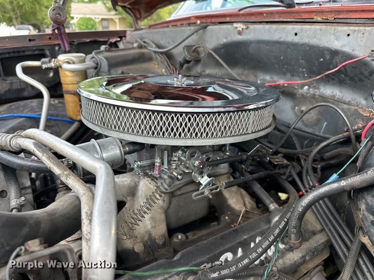 image for item EJ4476 1986 Chevrolet  C10 pickup truck