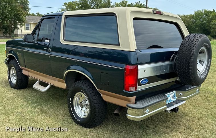 image for item EJ4477 1995 Ford Bronco  SUV