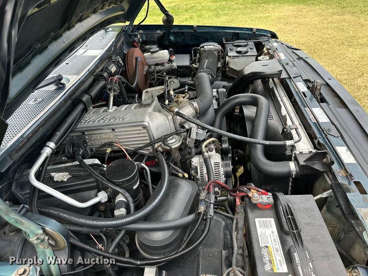 image for item EJ4477 1995 Ford Bronco  SUV