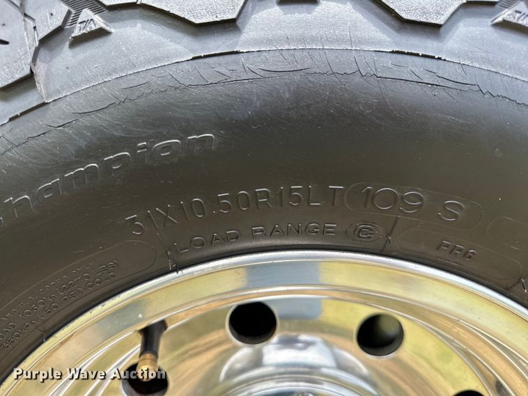 image for item EJ4477 1995 Ford Bronco  SUV