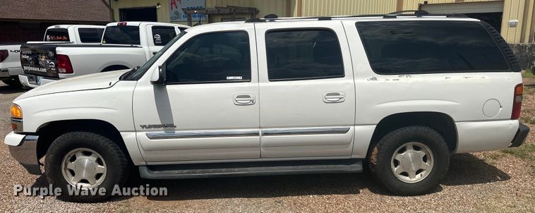 image for item EJ4485 2004 GMC Yukon 1500 SUV