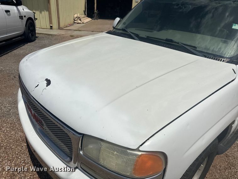 image for item EJ4485 2004 GMC Yukon 1500 SUV