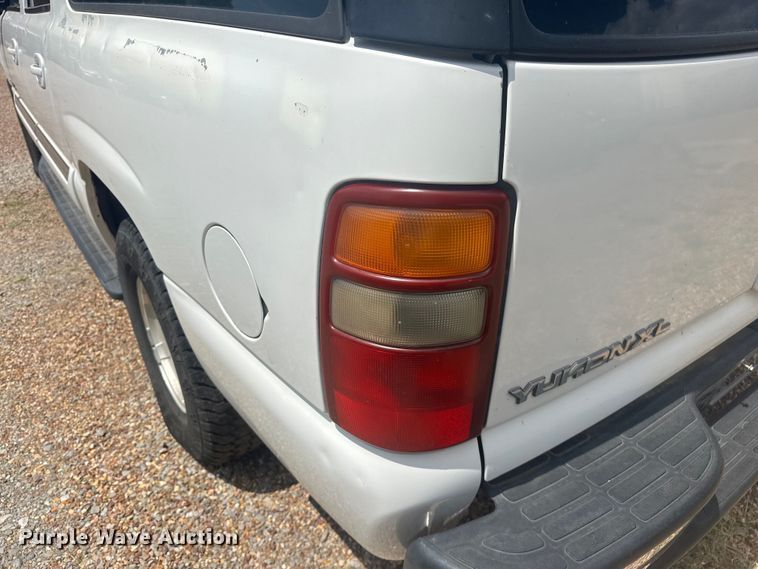 image for item EJ4485 2004 GMC Yukon 1500 SUV