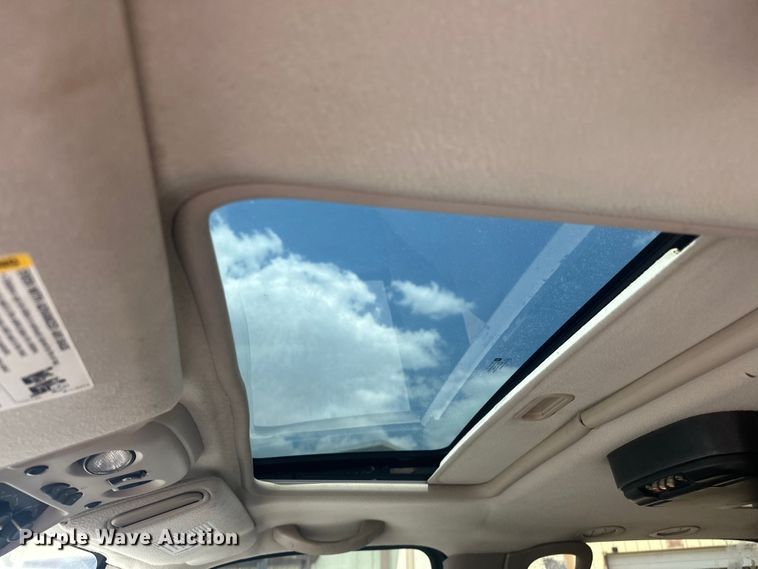 image for item EJ4485 2004 GMC Yukon 1500 SUV