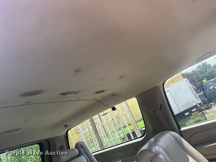 image for item EJ4485 2004 GMC Yukon 1500 SUV