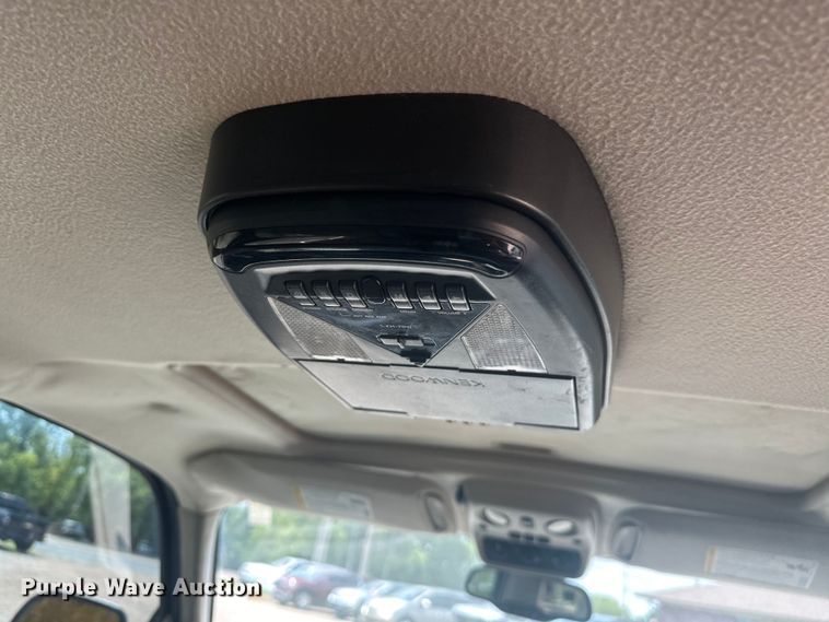 image for item EJ4485 2004 GMC Yukon 1500 SUV