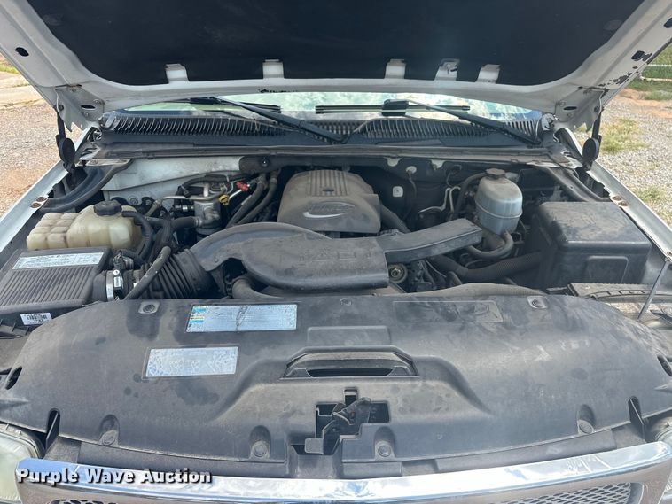 image for item EJ4485 2004 GMC Yukon 1500 SUV