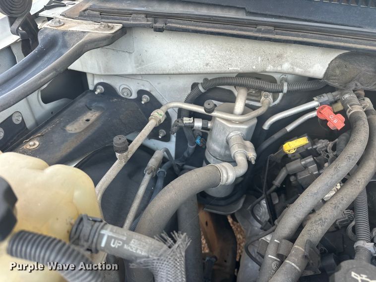 image for item EJ4485 2004 GMC Yukon 1500 SUV