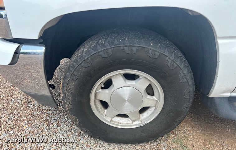 image for item EJ4485 2004 GMC Yukon 1500 SUV