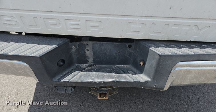 image for item EJ5822 2014 Ford  F250 Super Duty XL Crew Cab pickup truck