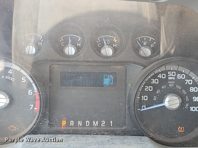 image for item EJ5822 2014 Ford  F250 Super Duty XL Crew Cab pickup truck