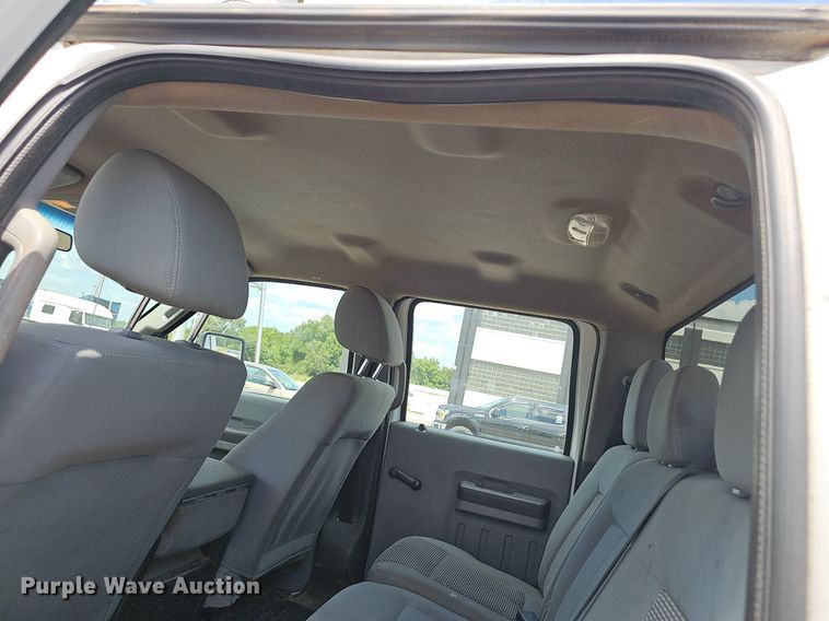 image for item EJ5822 2014 Ford  F250 Super Duty XL Crew Cab pickup truck