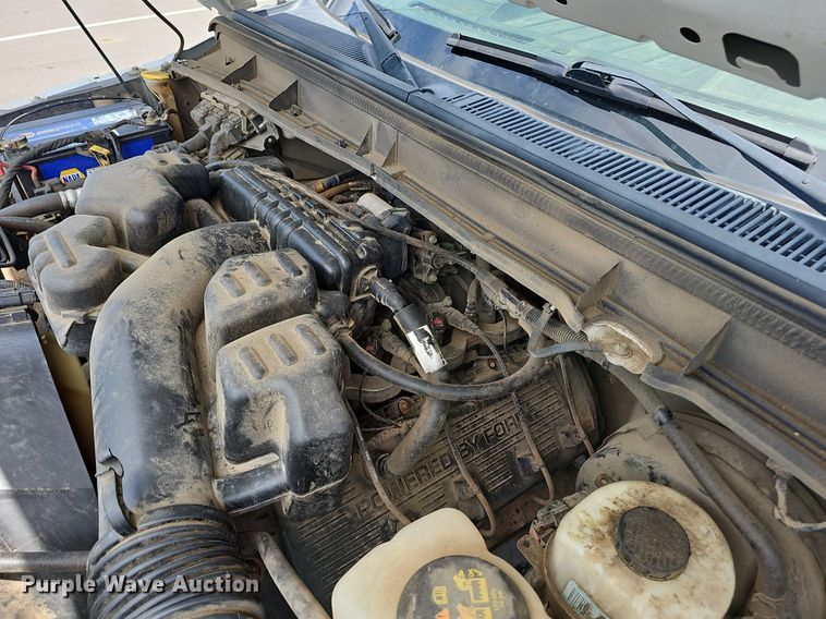 image for item EJ5822 2014 Ford  F250 Super Duty XL Crew Cab pickup truck