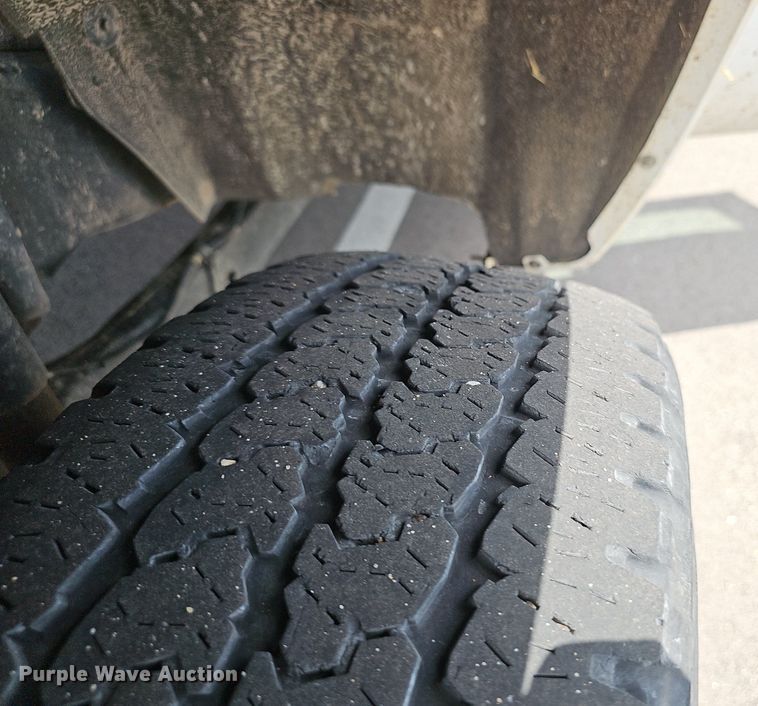 image for item EJ5822 2014 Ford  F250 Super Duty XL Crew Cab pickup truck