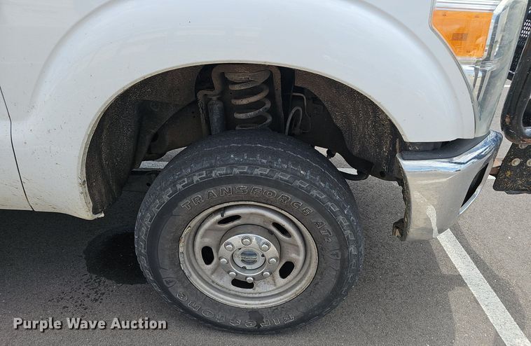 image for item EJ5822 2014 Ford  F250 Super Duty XL Crew Cab pickup truck