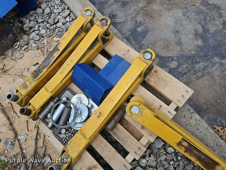 image for item EJ5824 Bend-Pak MX-10CX two post automotive lift