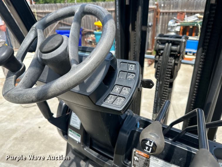 image for item EJ7140 Yale Veracitor 50VX forklift