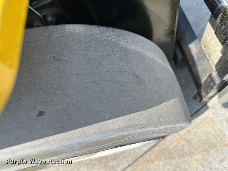 image for item EJ7140 Yale Veracitor 50VX forklift