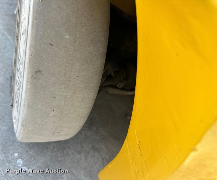 image for item EJ7140 Yale Veracitor 50VX forklift