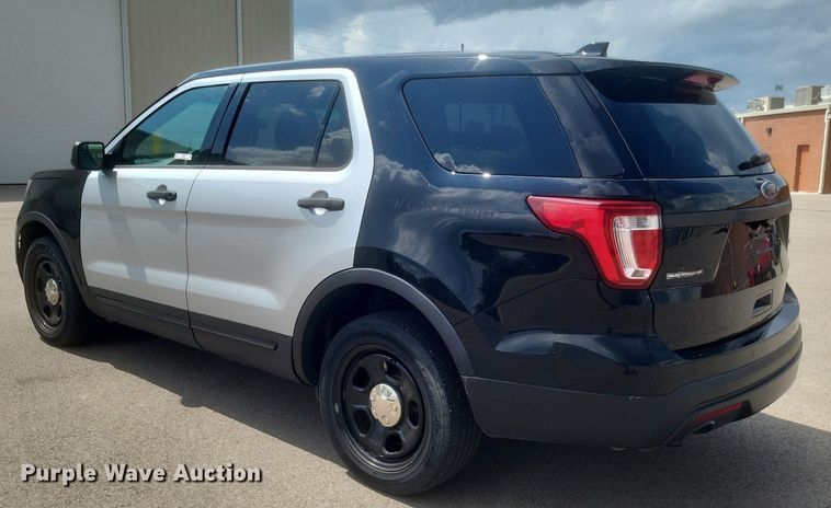 image for item EJ8012 2016 Ford  Explorer Police Interceptor  SUV