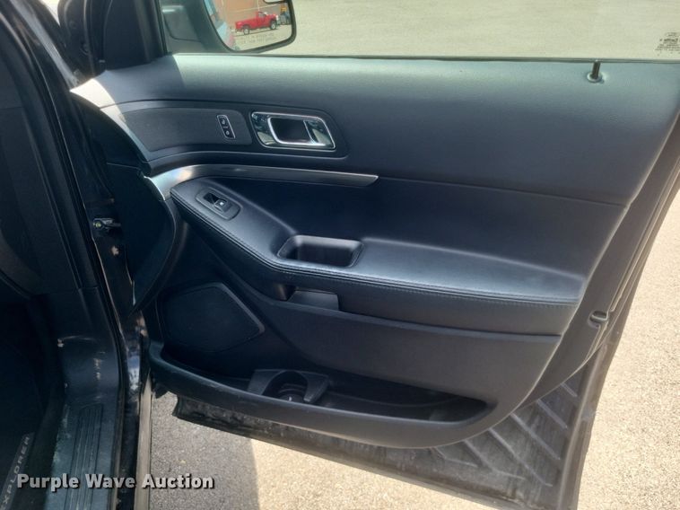 image for item EJ8012 2016 Ford  Explorer Police Interceptor  SUV