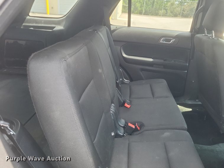 image for item EJ8012 2016 Ford  Explorer Police Interceptor  SUV