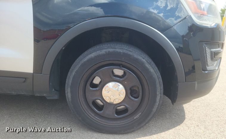 image for item EJ8012 2016 Ford  Explorer Police Interceptor  SUV