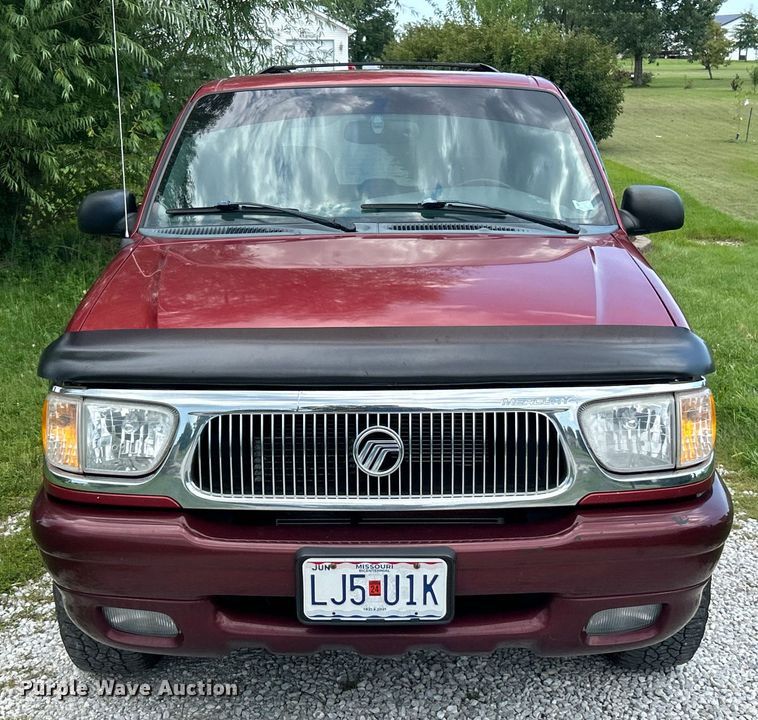 image for item EK3023 2000 Mercury  Mountianeer SUV