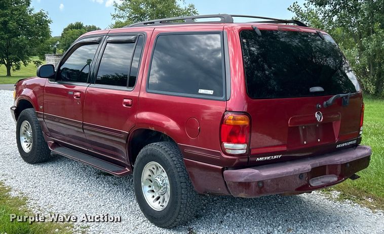 image for item EK3023 2000 Mercury  Mountianeer SUV