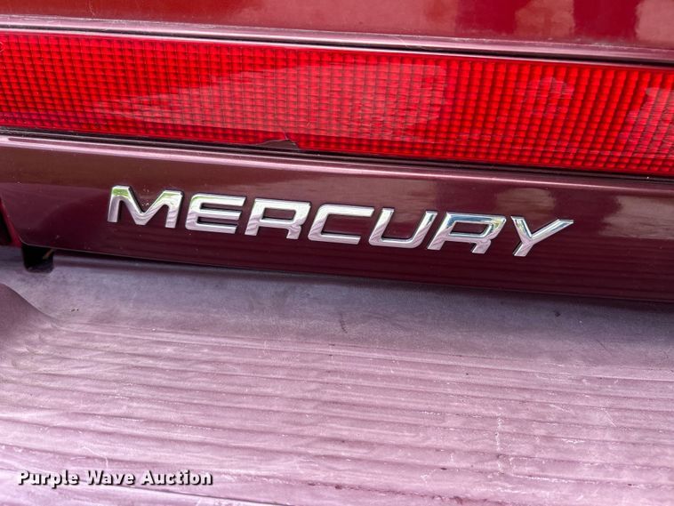 image for item EK3023 2000 Mercury  Mountianeer SUV