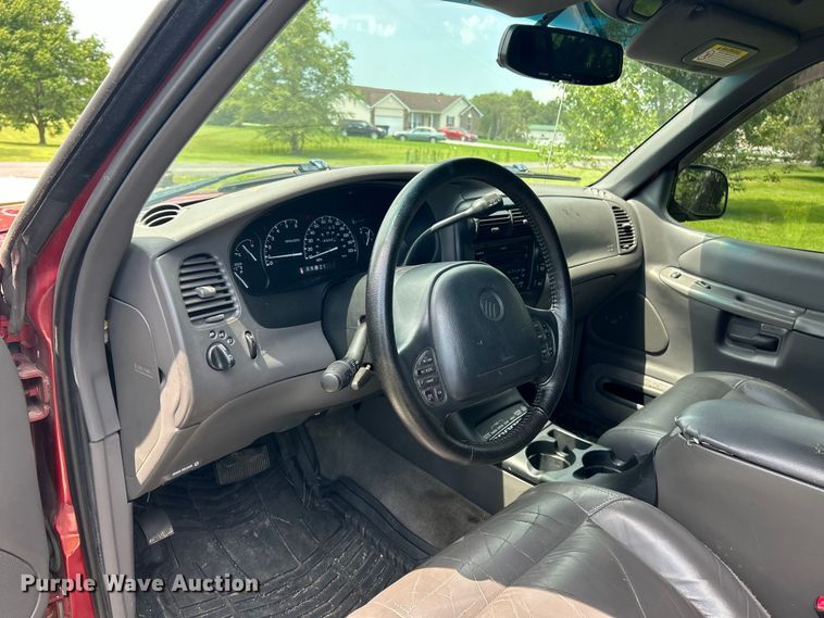 image for item EK3023 2000 Mercury  Mountianeer SUV