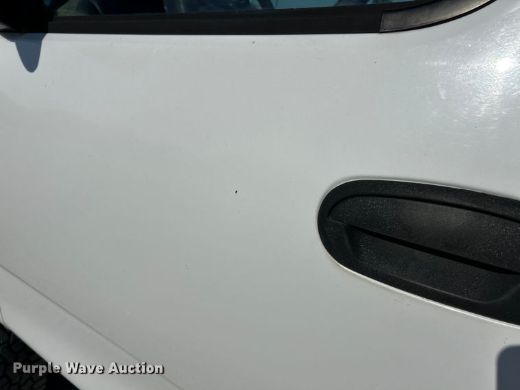 image for item EK4820 2002 Ford F150 XL SuperCab pickup truck