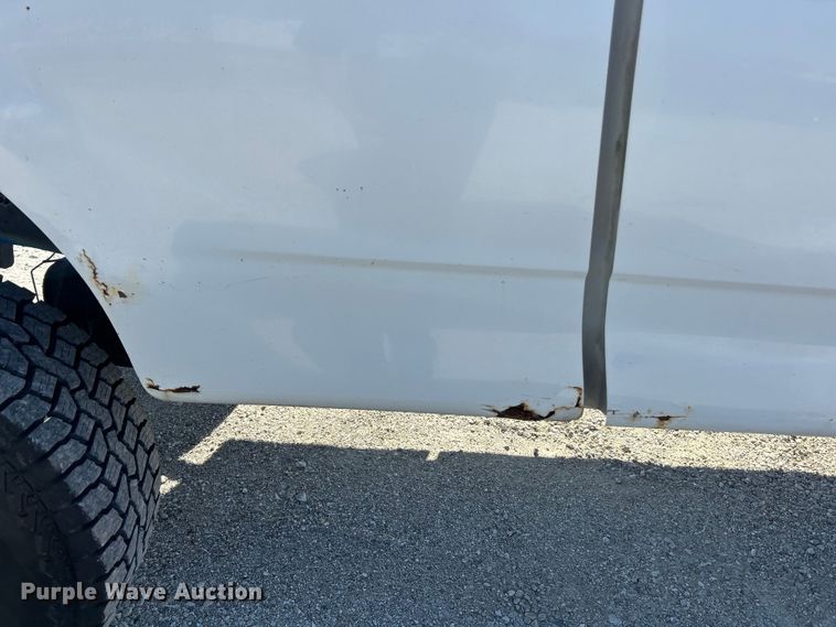 image for item EK4820 2002 Ford F150 XL SuperCab pickup truck