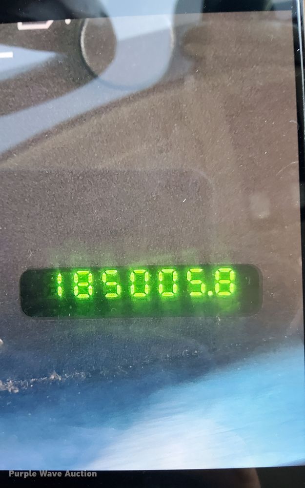 image for item EK4820 2002 Ford F150 XL SuperCab pickup truck