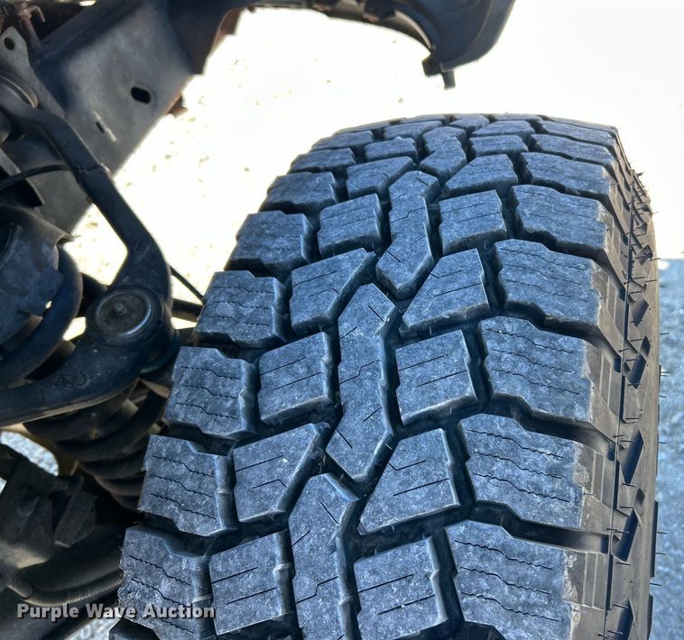 image for item EK4820 2002 Ford F150 XL SuperCab pickup truck