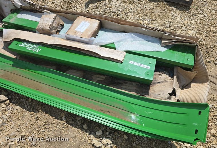 image for item EK6284 Ag equipment