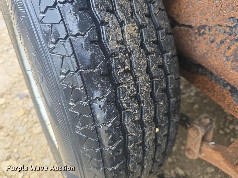 image for item EK6287 2014 PJ Carhauler TH202 tilt deck utility trailer